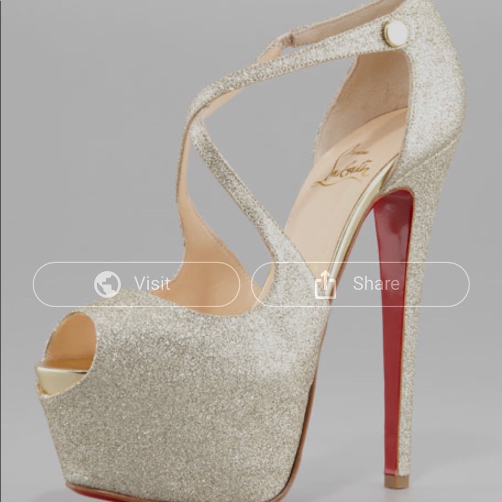 Christian louboutin gold glitter stilettos 👠